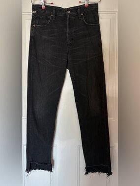 Citizens of Humanity Premium Vintage Liya Hi-Lo Hem Jeans in Outsider Black 26